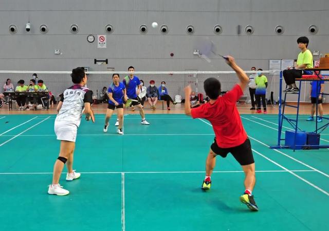 {老虎機}(羽毛球一场比赛时间多少分钟) {老虎機}(羽毛球一场比赛时间多少分钟)